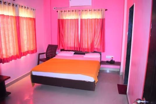 Hotel Mahakal Tulsi Somnāth Екстериор снимка